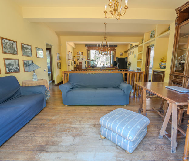 Image No.12-5 Bed Villa for sale