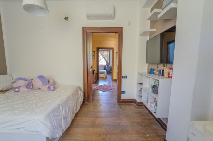 Image No.30-5 Bed Villa for sale