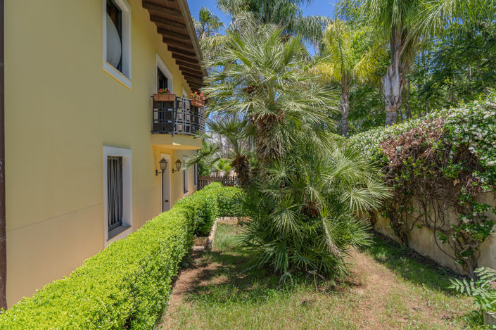 Image No.38-5 Bed Villa for sale