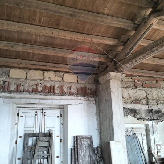 Image No.5-3 Bed Property for sale