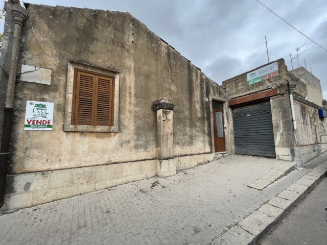 Image No.28-1 Bed House for sale