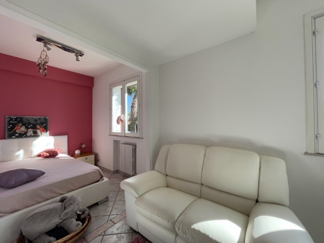 Image No.47-3 Bed Villa for sale