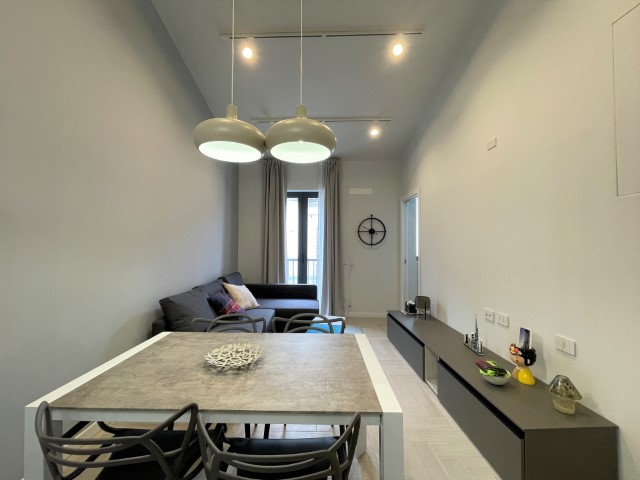 Image No.13-1 Bed House for sale