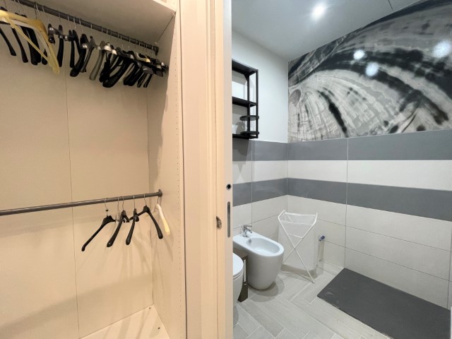 Image No.41-1 Bed House for sale