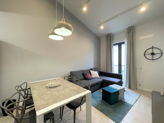 Image No.5-1 Bed House for sale