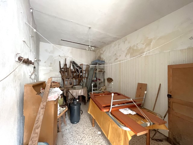 Image No.11-2 Bed House for sale