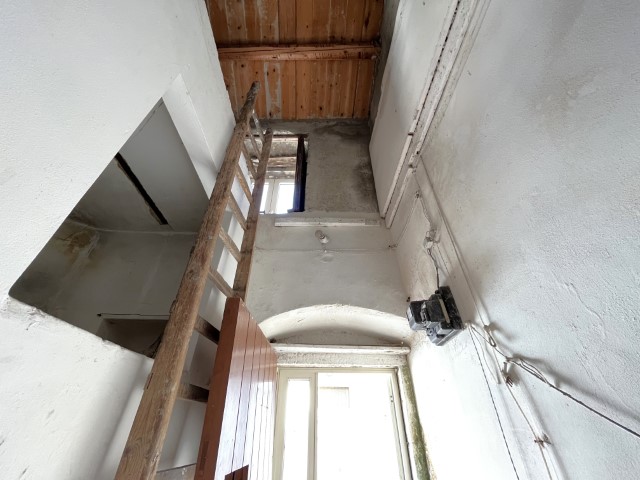 Image No.16-2 Bed House for sale