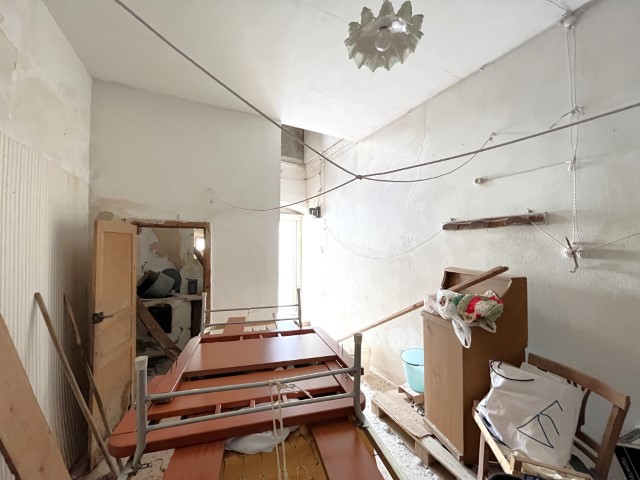 Image No.20-2 Bed House for sale