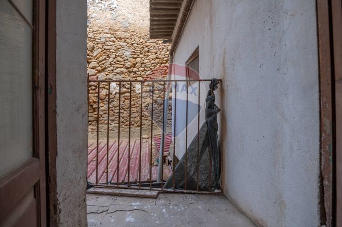 Image No.19-1 Bed Apartment for sale