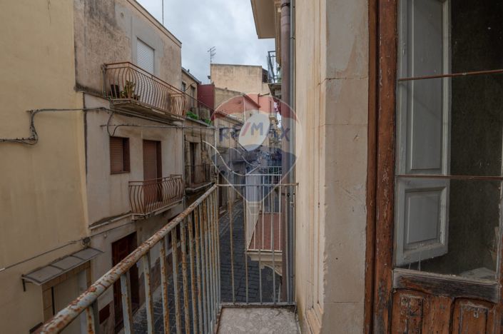 Image No.22-1 Bed Apartment for sale