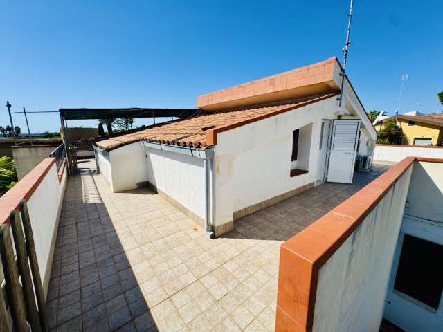 Image No.27-5 Bed Villa for sale