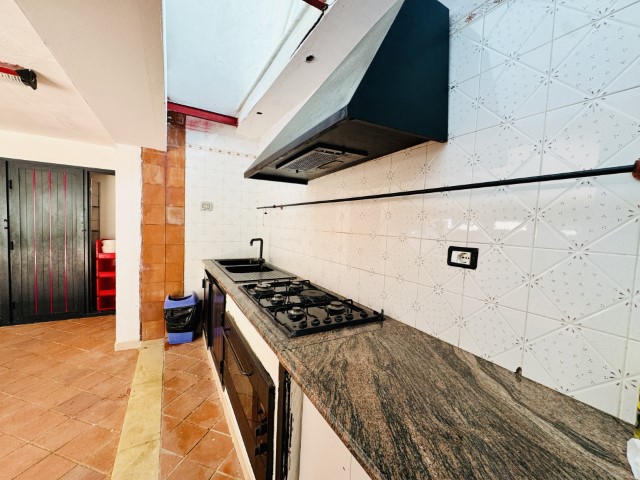 Image No.7-5 Bed Villa for sale