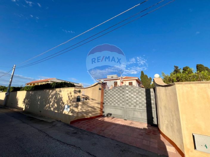 Image No.3-6 Bed Villa for sale