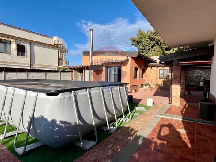 Image No.32-6 Bed Villa for sale