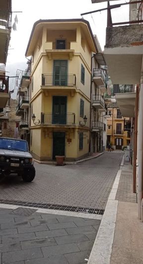 Image No.1-3 Bed Apartment for sale