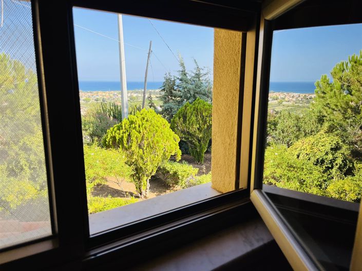 Image No.18-6 Bed Villa for sale