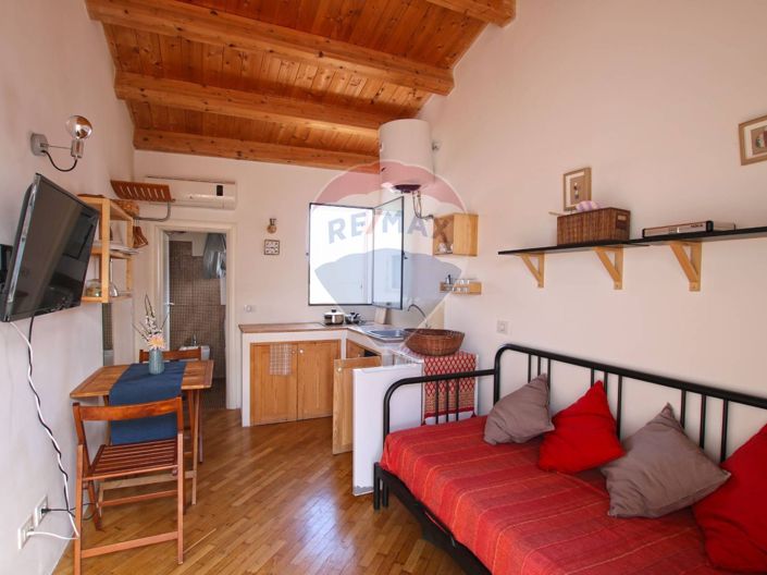 Image No.27-5 Bed House for sale