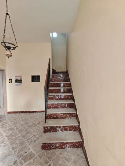 Image No.10-2 Bed House for sale