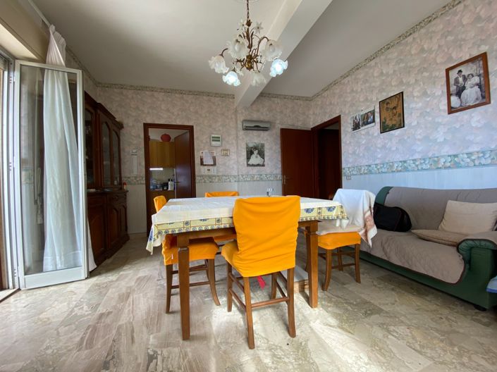 Image No.14-3 Bed Apartment for sale