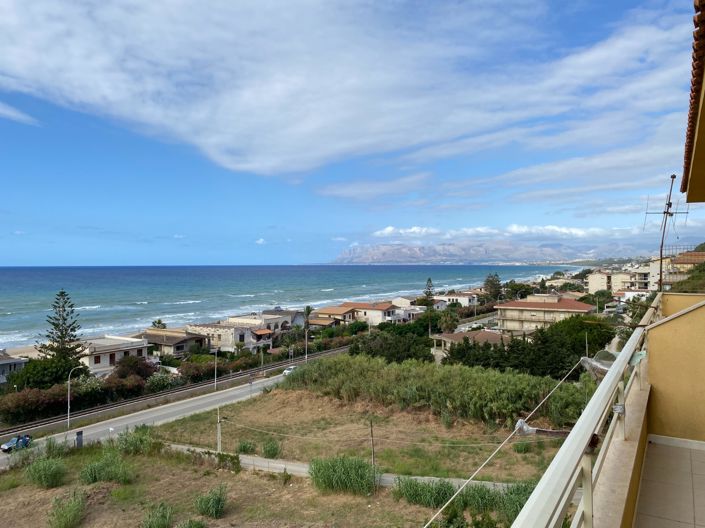 Image No.16-3 Bed Apartment for sale