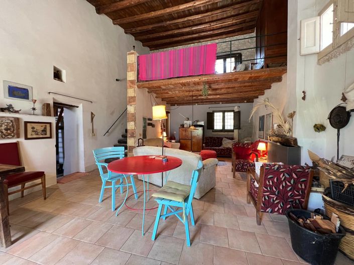 Image No.13-2 Bed House for sale