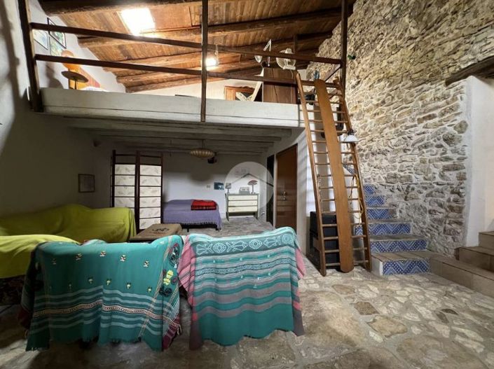 Image No.14-2 Bed House for sale