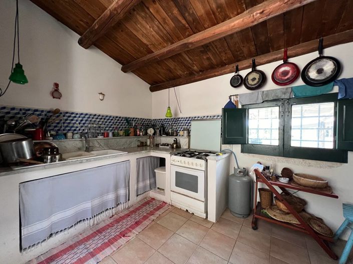 Image No.6-2 Bed House for sale