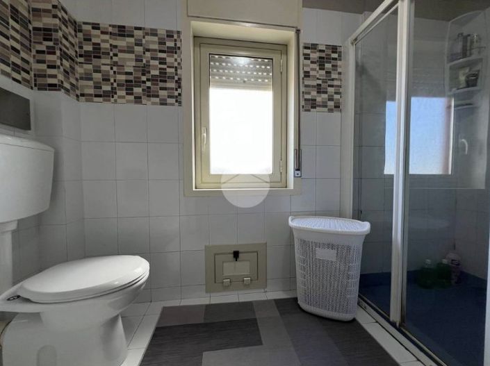 Image No.22-2 Bed Apartment for sale