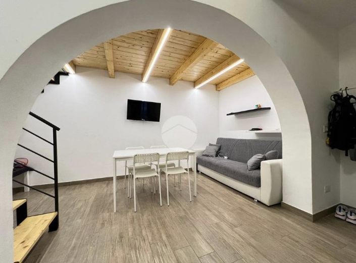 Image No.11-2 Bed Villa for sale