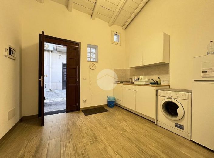 Image No.8-2 Bed Villa for sale