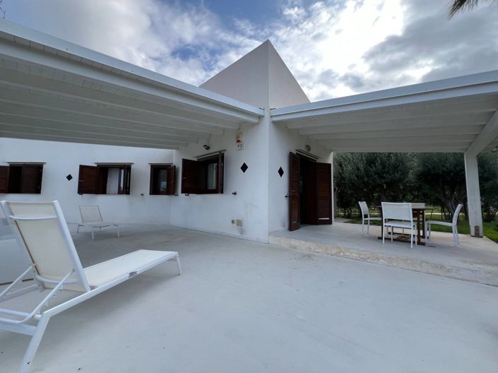 Image No.5-2 Bed Villa for sale