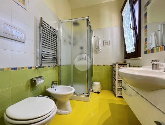 Image No.16-2 Bed Villa for sale