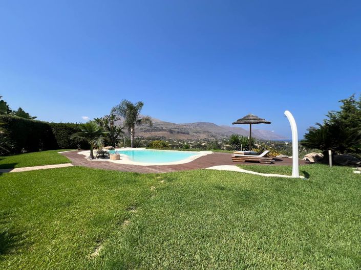 Image No.28-2 Bed Villa for sale