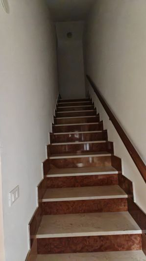 Image No.30-4 Bed House for sale