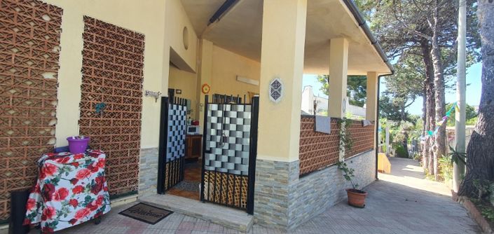 Image No.3-3 Bed Property for sale