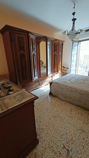 Image No.14-2 Bed House for sale