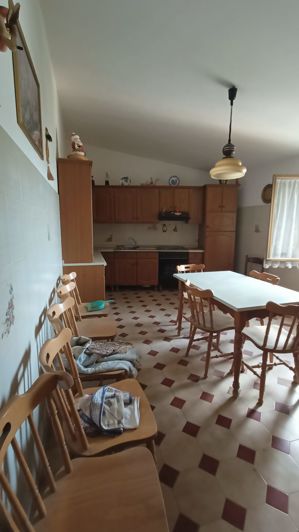 Image No.5-2 Bed House for sale