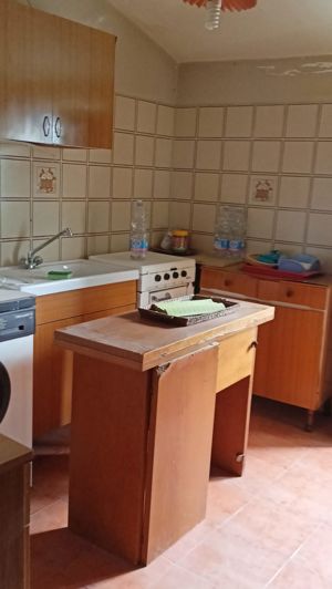 Image No.10-2 Bed House for sale