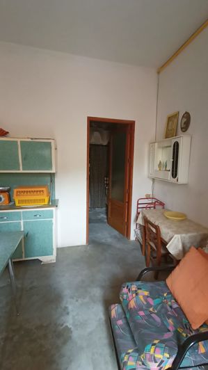 Image No.12-2 Bed House for sale