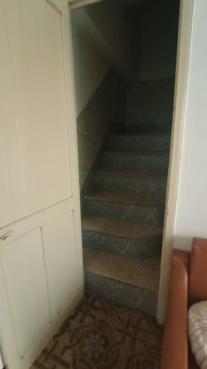 Image No.5-1 Bed House for sale