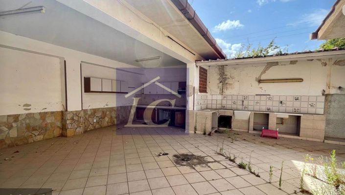 Image No.19-4 Bed Villa for sale