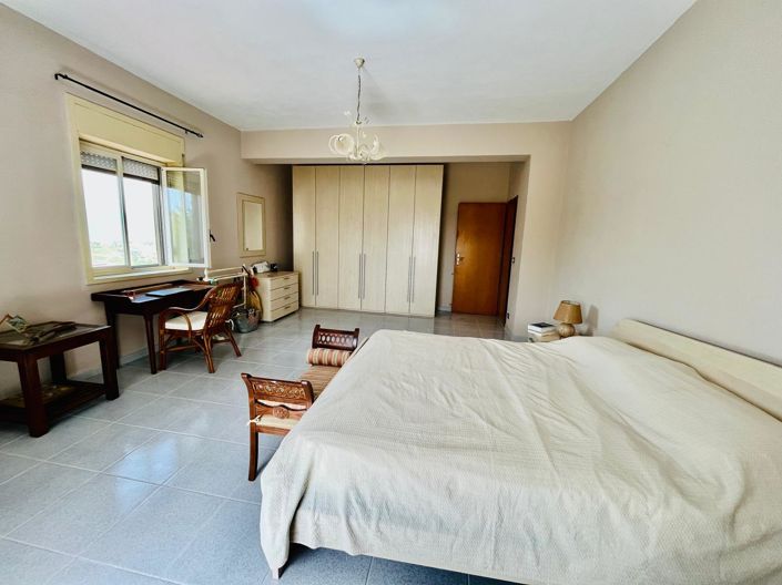 Image No.11-4 Bed Villa for sale