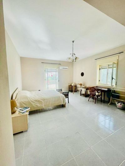 Image No.12-4 Bed Villa for sale