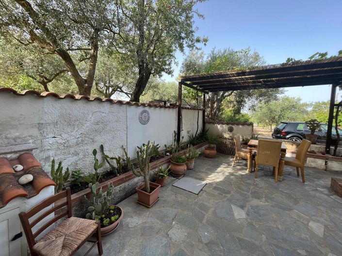 Image No.26-4 Bed Villa for sale