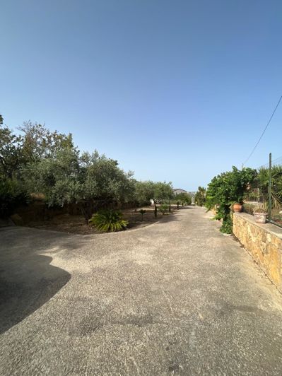 Image No.27-4 Bed Villa for sale