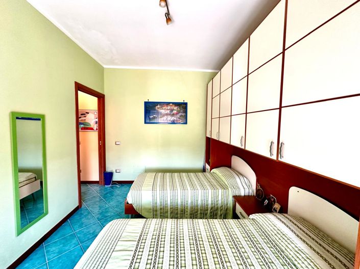 Image No.31-2 Bed Apartment for sale