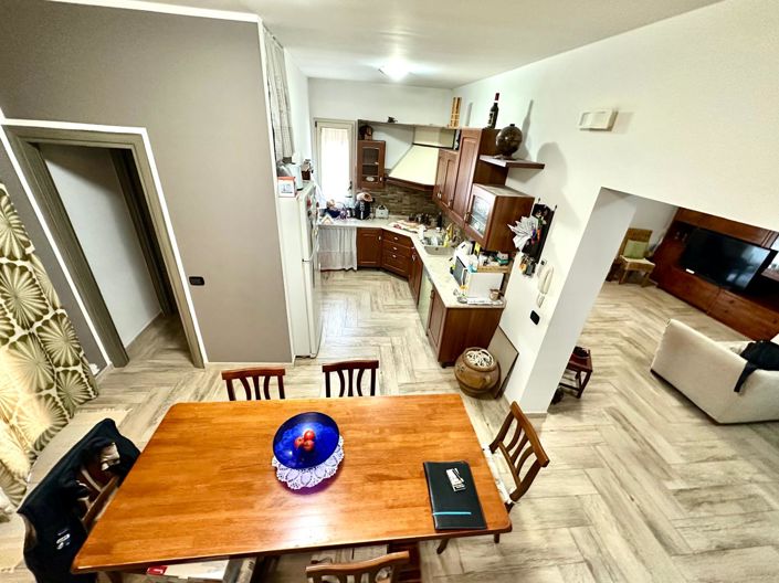 Image No.16-3 Bed Apartment for sale