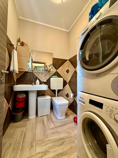 Image No.22-3 Bed Apartment for sale