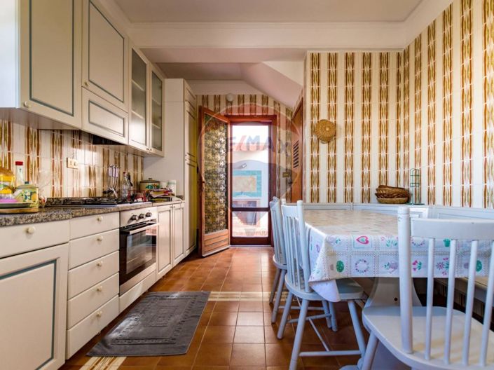 Image No.12-4 Bed Villa for sale