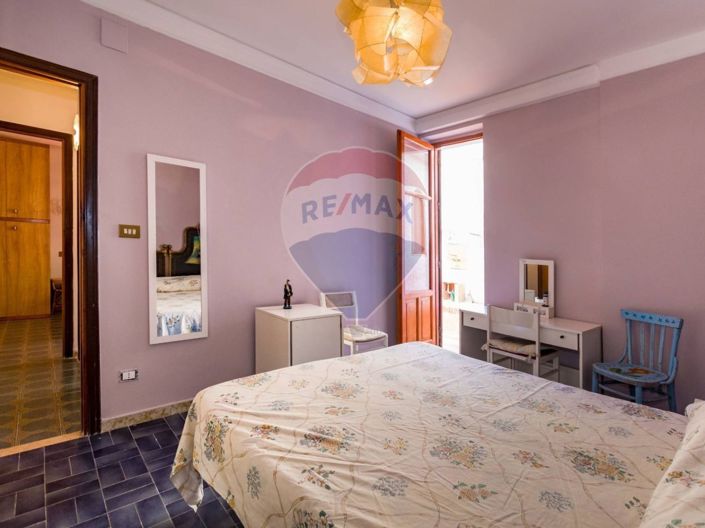 Image No.29-4 Bed Villa for sale